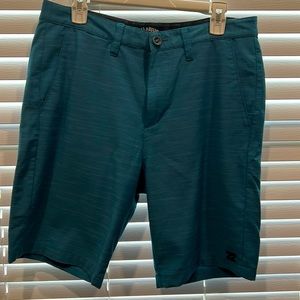 Mens Billabong shorts 32
